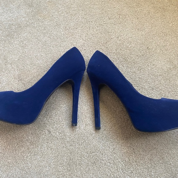 🆕️Qupid Faux Velvet Blue Platform Heels - Picture 9 of 10